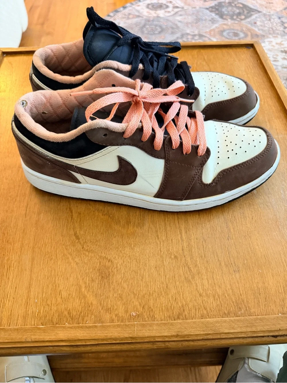 Nike Air Jordan 1 Mocha Low